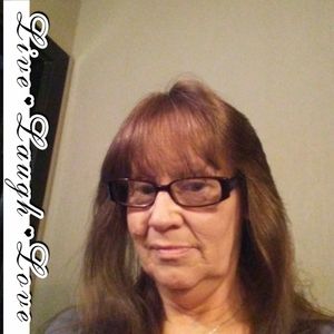 Meet your Posher, Charmaine